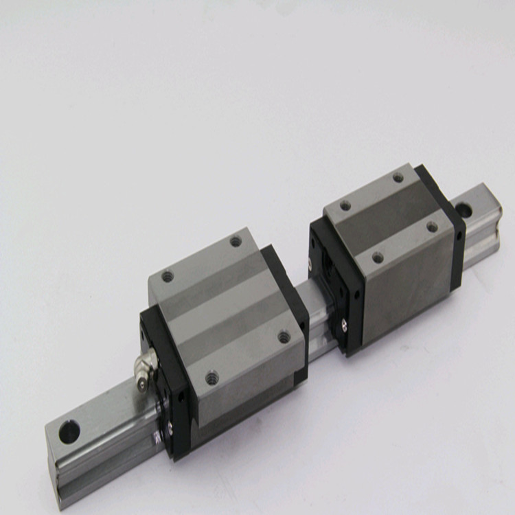 Linear Guide Rail - Binario di guida lineare CNC HG35